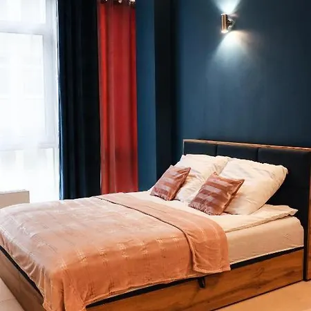 Hotel Apart * Varsó